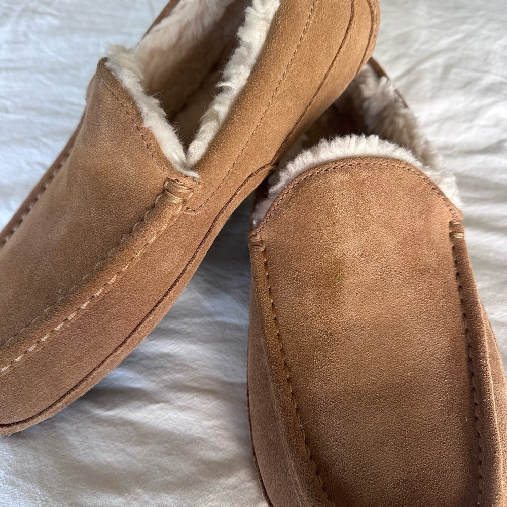 UGG Men's Light Brown Suede Slip-On Slippers